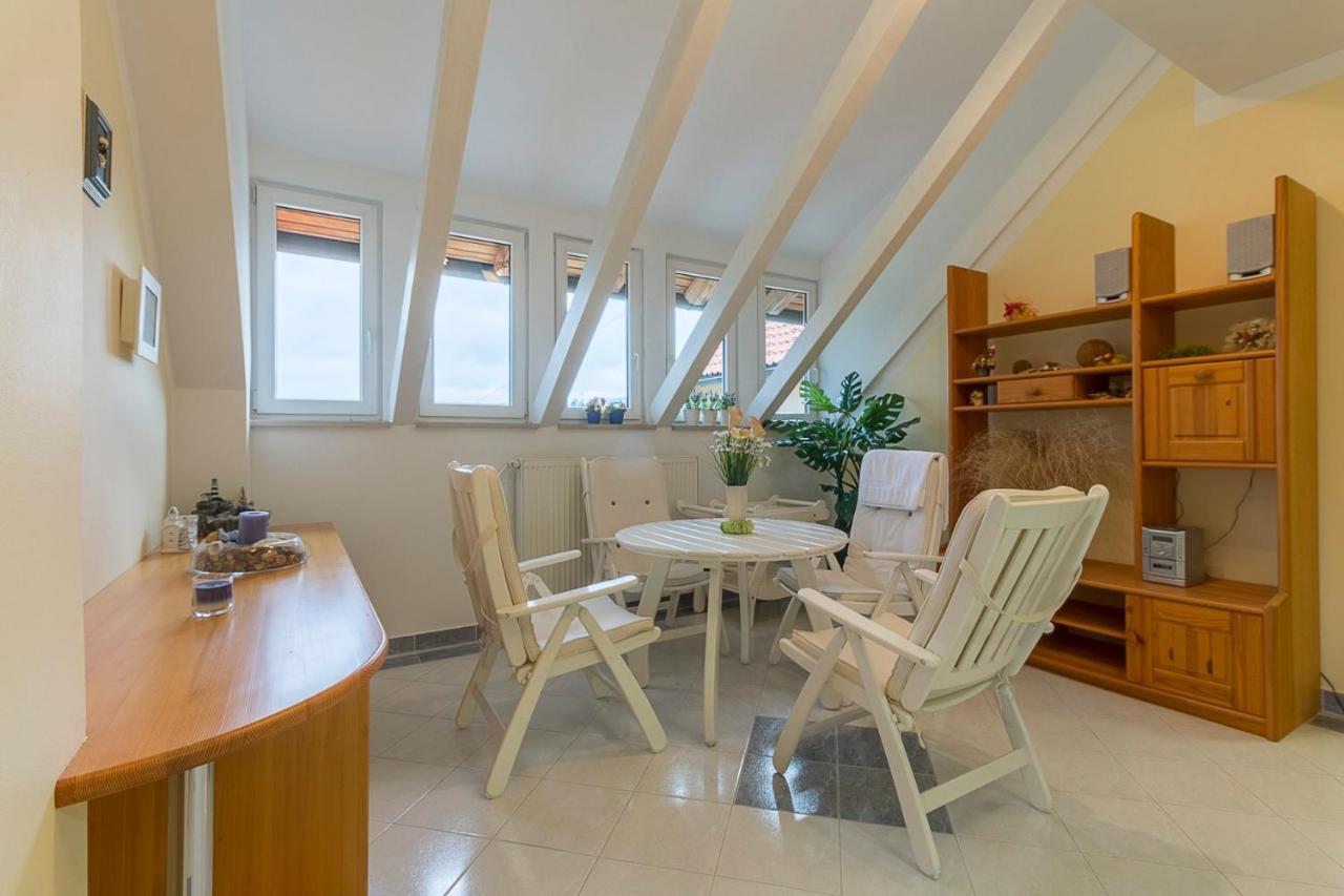 Apartments And Rooms Kod Eli 拉夫纳格拉 外观 照片